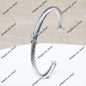 Designer smycken armband modemärke Davids 5mm kabel 8-formad kors full imitation diamantöppning varm försäljning