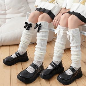 2 par barn staplade strumpor Autumn Winter Sticked Ben Warmers For Girls Fashions Ballet Style Söta bågar Skolbarn Stocking 240129