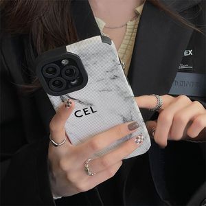 Designer Mens Womens Phone Cases Moda Capa de Silicone para Iphone 15ProMax 14Plus 14Pro 13 12 Carta Luxo Unisex Trendy IPhone Cases