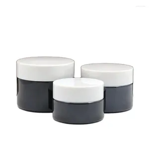 Bottiglie di stoccaggio 20G 30G 50G Imballaggio Vaso vuoto di vetro nero Coperchio bianco lucido Cintura interna Contenitore di imballaggio cosmetico portatile riutilizzabile