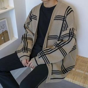 Herrkläder Cardigan Plaid Knit Sweater Male V Neck Long No Hoodie Wool Casual Golf Selling Products Classic Street 240122