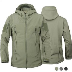 Giacche militari da esterno Uomo Pelle di squalo Soft Shell Giacca a vento impermeabile tattica Giacca da combattimento militare Cappotti bomber con cappuccio da uomo 240119