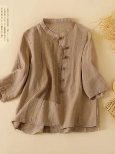 Blusas femininas de manga curta de algodão e camisa de linho com design de botão artístico estilo de encaixe solto para o verão 2024