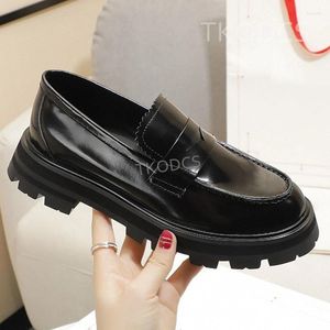 Dress Shoes Spring Autumn Brand Design Women British Style Thick Soled Casual Loafers Genuine Leather Fashion Slip On Platform