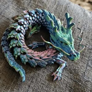 Decorative Figurines 3D Printed Articulated Dragon Chinese Flexible Realistic Made Ornament Toy Model Home Office Decoration Decor Kids