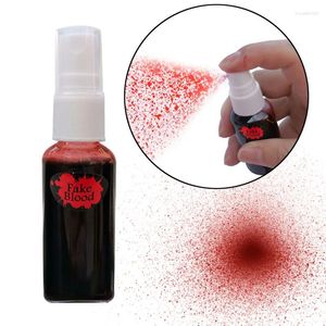 Festdekoration 30 ml halloween cos ultra-realistisk falska blodspray makeup zombie vampyr tänder hematopoietiska rekvisita