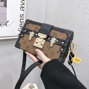 Quadrado primavera/verão nova moda impressão pequena caixa um ombro crossbody mini saco mudança 2024 78% de desconto na loja atacado