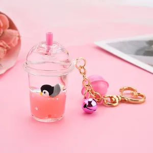 Schlüsselanhänger Acryl Milchflasche Schlüsselanhänger Teetasse Schlüsselanhänger Meerestier Flüssigkeit schwimmende Schlüsselanhänger Charm Taschenanhänger Autoring