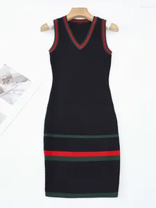 Casual Dresses V Neck Black Stripe Stripe Tank Slim Simple Fashion Korean Women Sleeveless Dress Sexig Vestidos kläder