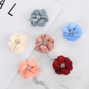 Decorative Flowers 10Pcs/lot Handmade Fabric With Rhinestone Appliques Sewing Wedding Garment Accessories For Kids Headband