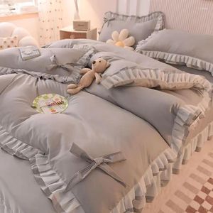 Set di biancheria da letto Copripiumino rosa stile principessa carino Letto matrimoniale di lusso in 4 pezzi Set di quattro pezzi Copripiumino Federa