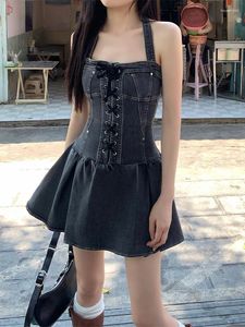 Casual Dresses 2024 Summer Sexy Sleeveless Slim Denim Dress Woman Vintage Strap Y2k Mini Party One Piece Korean Fashion Design