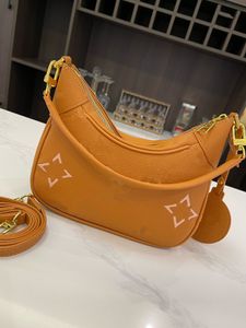 Top Luxury Designer Bagatelle Croissant Underarm Bag Womens Shoulder Crossbody Solid Color Makeup Wallet 24CM