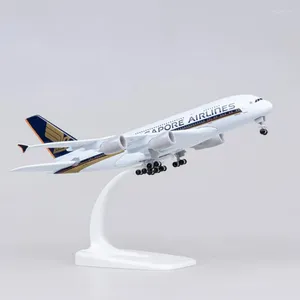 Estatuetas decorativas 18cm diecast metal liga avião modelo brinquedo para a380 singapura companhias aéreas avião com coleções de trens de pouso