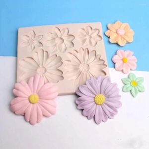 Baking Moulds Small Daisy Silica Gel Mold Cupcake Fondant Cake Decoration Tool DIY Chocolate Biscuit
