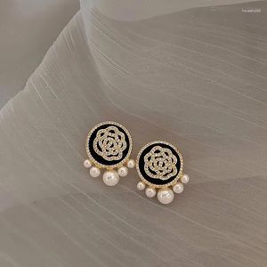 Orecchini a bottone 2024 arrivo coreano imitazione perla fiore di cristallo geometrico per le donne moda regali eleganti gioielli