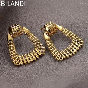 Dangle Earrings Bilandi Fashion Jewelry European And American Design Metal For Women Female Gifts Vintage Temperament Ear Accessories