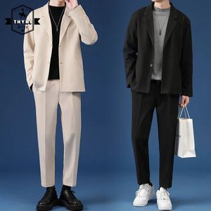 Manlig casual kostym lyxjackor blazer set streetwear stiliga koreanska 2 stycken uppsättningar med byxor fjäder överrockbyxor 240123
