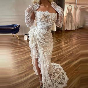 Party Dresses Xijun Dubai Lace Appliques sjöjungfrukväll Långärmare Hög sida delad veck Ruched Saudi Arabic Women Prom -klänningar