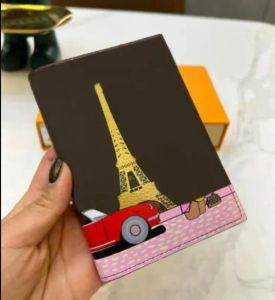 Yüksek kaliteli kadın erkek klasik tasarımcı kartı tutucu pasaport kapağı moda markaları iş koruma vaka modaya uygun kredi erkek cüzdan kahverengi ikonik m63486 kutu