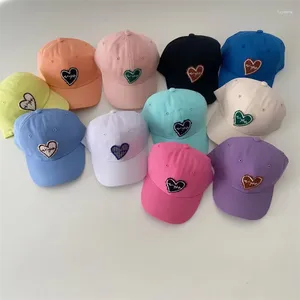 Ball Caps Moda Aşk Tarzı Çocuk Güneş Şapkası Bahar 2024 Geniş Brim Leisure Sevimli Caseball