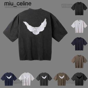 NY 2024SS DESIGNER Kanyes Classic Wests T Shirt Three Fashion Märke Joint Peace Dove Tryckt tvättvatten Korta ärmar Menskvinnor Tshirts