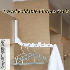 Hängare Portable Travel Clothes Hanger Foldbara Over Door Hooks Multifunktionellt torkställ för hängande handdukar Robes Hatts Scarves