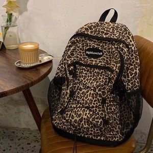 Borse da scuola High Street Gothic Punk Leopard Zaino unisex Capacità coreana Borsa casual alla moda per tutte le partite Zaino da viaggio alla moda