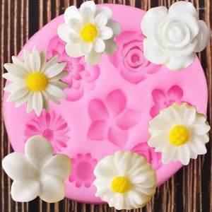 Stampi da forno Stampi in silicone per fiori 3D rosa Strumenti per decorare torte Plumeria Daisy Stampo per fondente Caramelle Argilla Cioccolato Gumpaste