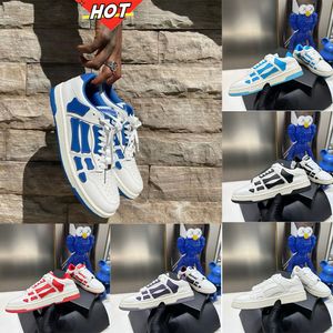 Skel Sneakers Top Low äkta läder Men Casual Shoes Designer Mens Spring Shoe Leather Bones Skeleton Applique Upper Low Cut Runner Womens Luxury Sneakers