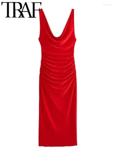 Casual Dresses Traf med Ruched Women Sticked Long Dress 2024 Summer V Neck Sleeveless Backless Bodycon Female Midi Red Y2K