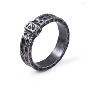 Klaster pierścieni Outlander Claire Vintage Celtic Węzeł dla mężczyzn Kobiety Cosplay Jewelry Akcesoria