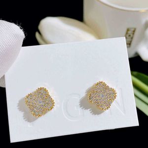 Mother Earring Luxury Jewelry Designer Earrings for Woman Hoop Studs Small Women Geometric Earings of Pearl Orecchini 18k Gold Plated UZMB