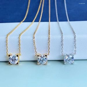 Hängen -försäljning klassisk 925 Sterling Silver Bull Head Single Diamond Necklace Women's Fashion Simple Luxury Brand Jewelry Party Gift