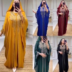 Roupas étnicas Eid Vestido Muçulmano para Mulheres Com Capuz Abaya 2 Peça Conjunto Diamante Jalabiya Marrocos Vestidos de Festa Dubai Abayas Kaftan Vestido Longo