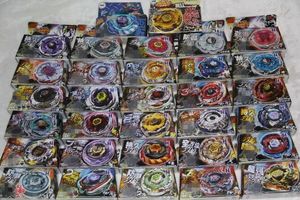 B-X TOUPIE BURST BEYBLADE SPINING TOP 4D 32sts Olika stil 4D Metal Fusion Spin Toy Christmas Gift 240127