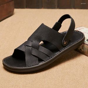 Sandálias tamanho grande on-line dois vestindo couro masculino verão aberto dedo do pé confortável chinelos fabricante atacado