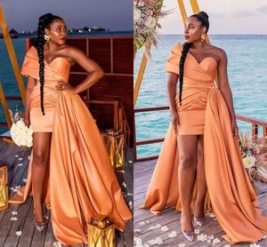 2024 Orange Prom Dresses Vintage One Shoulder Satin High Low Overskirts Ruched Pleats Formal Party Dress Plus Size Evening Gowns