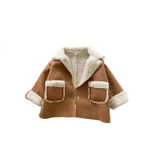 Baby Girls Boy Kurtka zagęszcza ciepłe zamszowe jagnięce wełniane płaszcz dla dzieci jesienne zima maluch dzieci odzież wierzchnia odzieży 240122