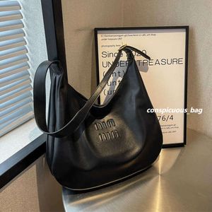 2024 Spring Summer New Underarm Bag Womens High Capacity Commuter Shoulder Outlet Handbags Black Friday