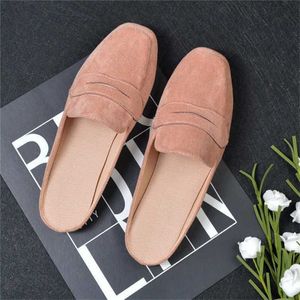 Sandaler Summer Simple Pointed Toe Flat Mule Slippers Women Slide Holidays Sandaler Ladies Shoes Hige Quality Outdoor Flip Flops 230417