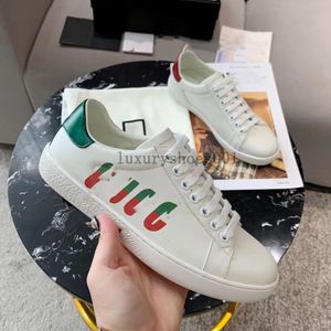 Italy new Ace Sneaker Shoes White Flat Leather Shoe Green red 1977 Stripe Embroidered Tiger Snake Couples Trainers Chaussures Size35-45 1.25 37