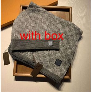 2024 Scarves Sets Women Mens Knitted Scarf and Set Winter Warm Hats Scarves Beanie Hat for Men with BOX supermsss