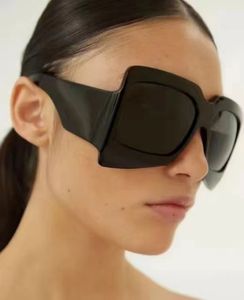 occhiali da sole polarizzati firmati Occhiali da sole a forma di maschera marchio di lusso montatura in metallo decorato tintinnio occhiali sportivi da uomo e da donna protezione G uv400 con scatola