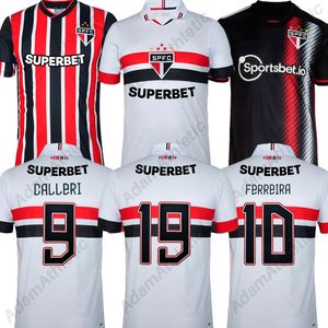 Camisa de futebol do São Paulo 24 25 JAMES GALOPPO CALLERI FERREIRA Camisa de futebol do São Paulo LUCAS NESTOR PABLO MAIA LUCIANO camisa 2024 2025