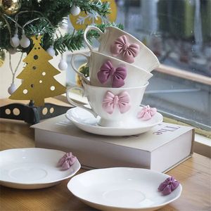 Adorável arco porcelana rosa conjunto de chá de alta qualidade xícara de café e pires conjunto cerâmica criativa caneca festa em casa tarde 240129