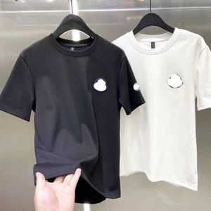 Herr t-shirts designer t skjortor bokstäver tryck kort ärm hög gata lös ren bomullstoppar för män och kvinnor