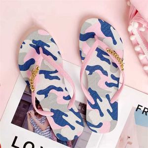 Sandálias Hot Impresso Flip Flops Mulheres Desgaste Marca Tendência Verão High End Não Slip Praia Chinelos Soft Flats Home Shoes 230417