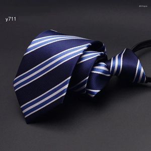 Bow Ties High Quality 2024 Fashion Men Work Formal Suit Zipper 7cm randiga slips bröllopsfest slipsar med presentförpackning med presentförpackning