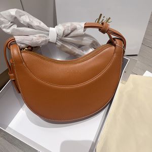 Axel designer väska kvinnor crossbody väska svart brun kohud halvmåne påse hobo axel rem äkta läder hight kvalitet väska klassisk axel väska